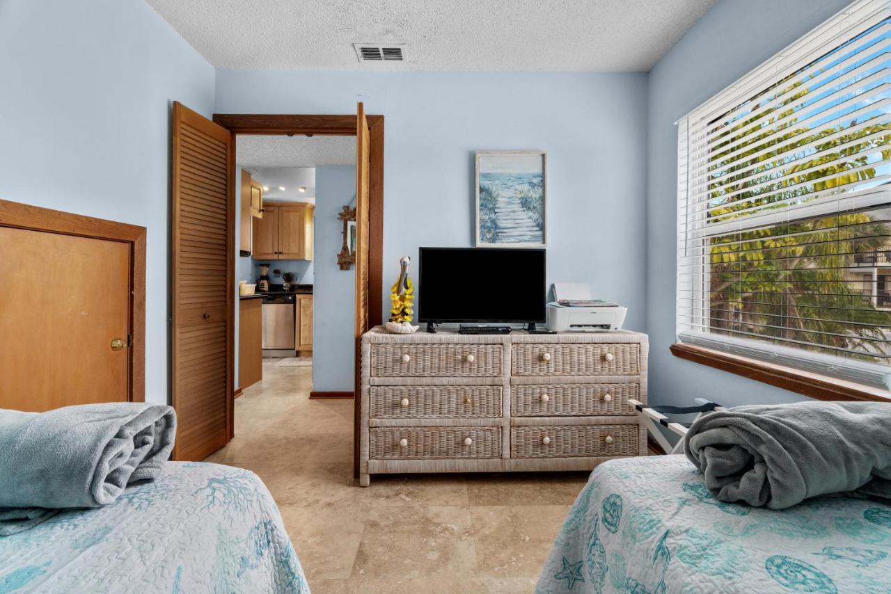 Beach House In Indian Shores Villa Clearwater Beach Exterior photo